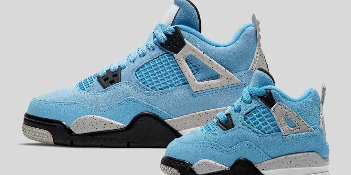Air Jordan 4 "University Blue" CT8527-400 will soon be available in children's sizes