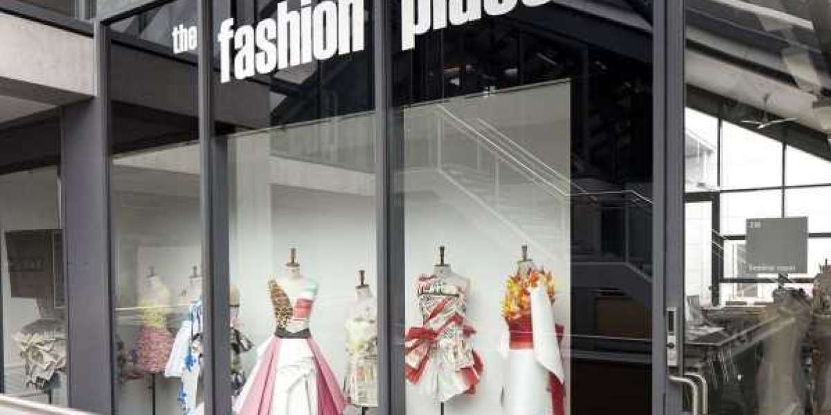 BA (Hons) Fashion Retail Management