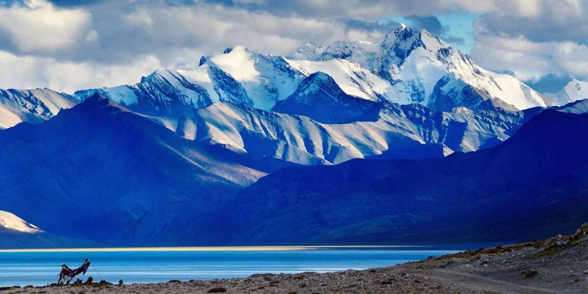 Ladakh Family Tour Packages | Best Ladakh Family Tour Packages