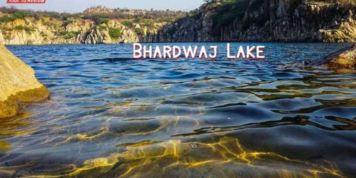 Exploring the Tranquil Beauty of Bhardwaj Lake