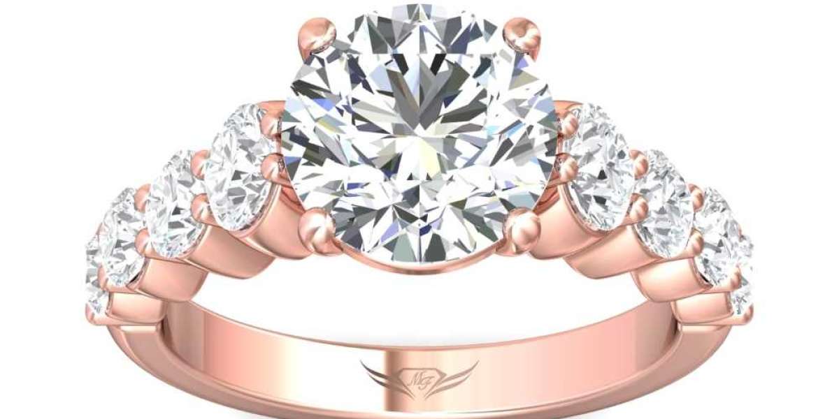 Design Ideas to Customize Your Engagement Rings