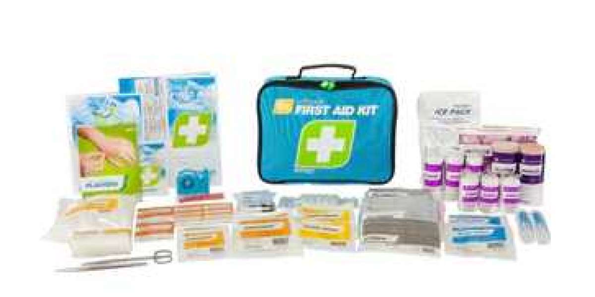The Importance of First Aid Training Alongside First Aid Kits