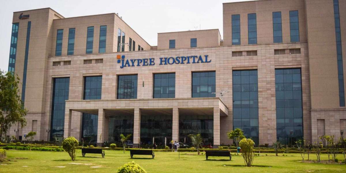Best Cardiologist in Noida - Jaypee Hospital